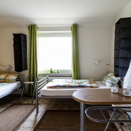 Elbdeichkoje De Monteure & Urlauber Guest house Tespe