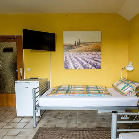 Elbdeichkoje De Monteure & Urlauber Tespe