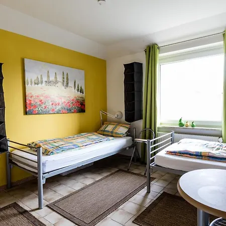 Guest house Elbdeichkoje De Monteure & Urlauber Tespe