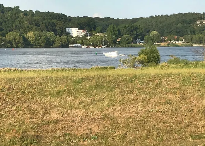 Elbdeichkoje De Monteure & Urlauber بيت ضيافة Tespe